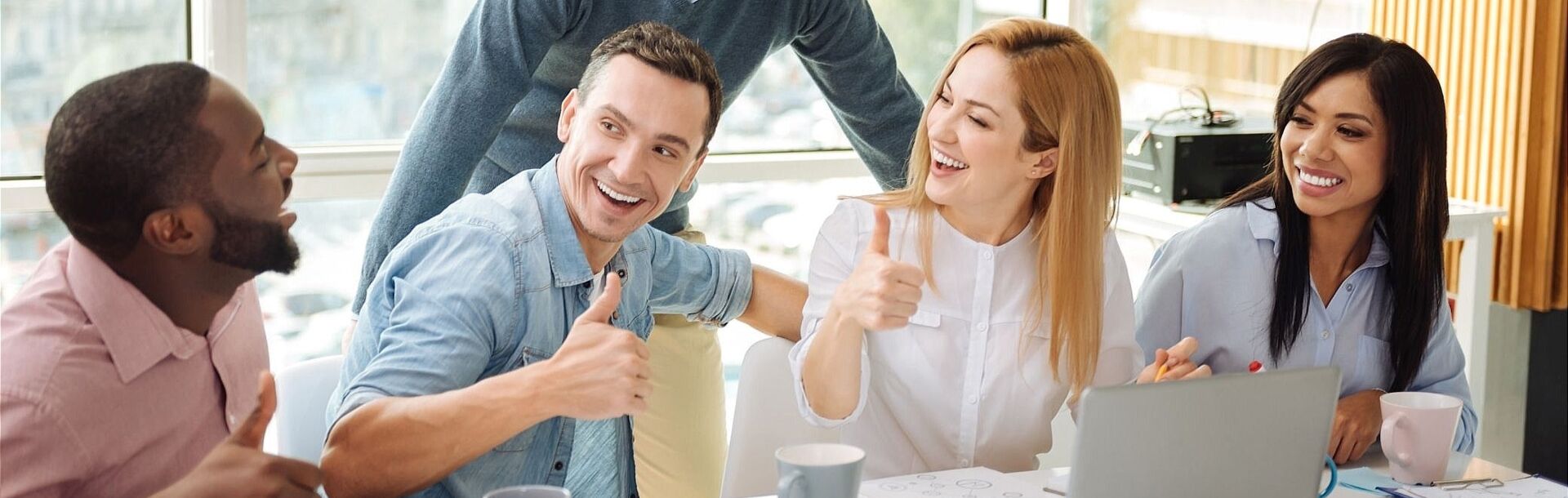 5 Personen, die an InnoParks Programmen teilnehmen