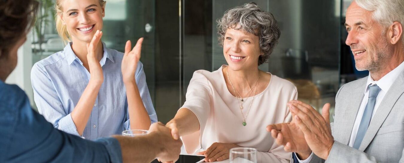 Partecipante alla reintegrazione professionale ottiene un nuovo lavoro