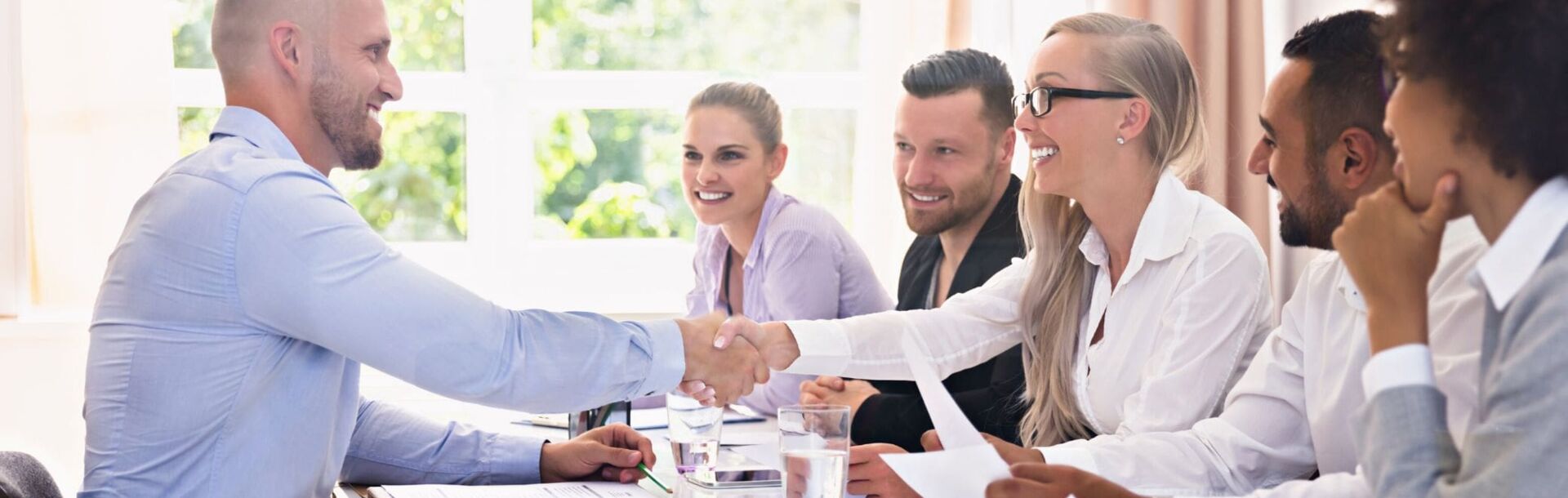 Teilnehmer des English Program Swiss erhält eine Stellenzusage